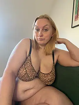 BBW Nora online show from October 2025 08:04:02 AM