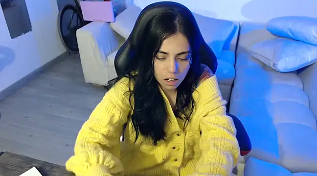 i am nina  online show from January 2025 05:41:02 AM