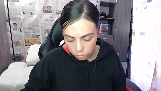 i am nina  online show from September 2025 05:20:02 AM