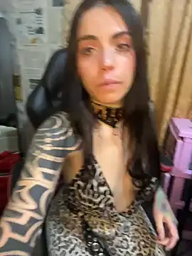 Snapshot of i_am_nina_ chatting on March 2026 03:22:02 AM i am nina online show from March 2026 03:22:02 AM