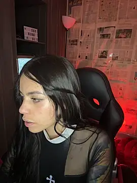 Snapshot of i_am_nina_ chatting on April 2026 03:15:01 AM i am nina online show from April 2026 03:15:01 AM