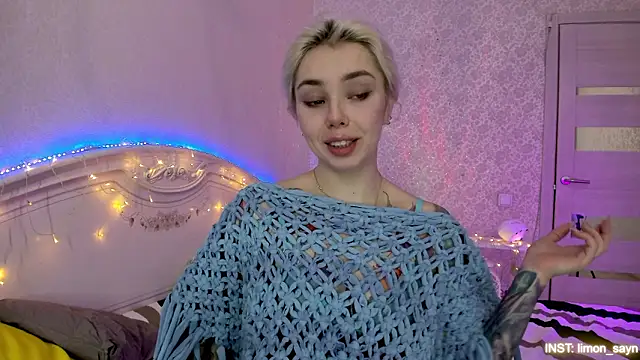 LillyMoure  online show from February 2026 11:36:01 PM