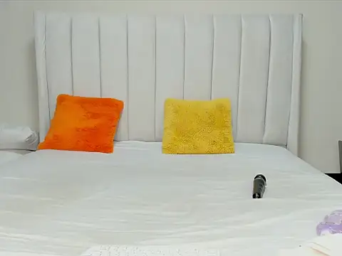 Snapshot of _heavenlysent chatting on September 2025 03:55:02 AM heavenlysent online show from September 2025 03:55:02 AM