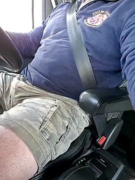 Snapshot of Tobyp677 chatting on October 2025 08:46:02 PM Tobyp677 online show from October 2025 08:46:02 PM