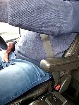 Snapshot of Tobyp677 chatting on November 2025 12:51:01 PM Tobyp677 online show from November 2025 12:51:01 PM