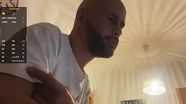 Snapshot of tim_beard chatting on September 2025 11:19:01 PM tim beard online show from September 2025 11:19:01 PM