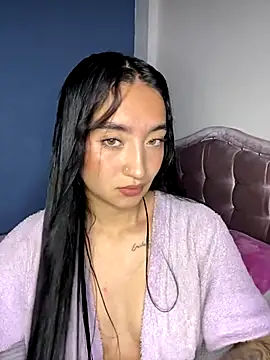 Snapshot of _Tammyy chatting on October 2025 12:00:02 PM  Tammyy online show from October 2025 12:00:02 PM