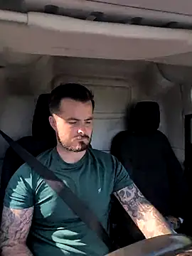 Snapshot of Brightspark22 chatting on April 2026 08:42:02 AM Brightspark22 online show from April 2026 08:42:02 AM