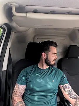 Snapshot of Brightspark22 chatting on April 2026 09:23:01 AM Brightspark22 online show from April 2026 09:23:01 AM