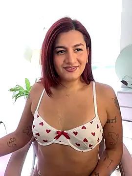 Snapshot of ari_artis chatting on September 2025 07:37:01 PM ari artis online show from September 2025 07:37:01 PM