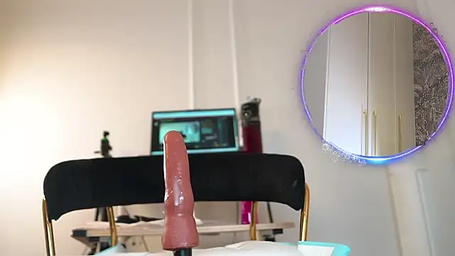 Snapshot of Miss69Ri99 chatting on March 2026 11:53:02 PM Miss69Ri99 online show from March 2026 11:53:02 PM