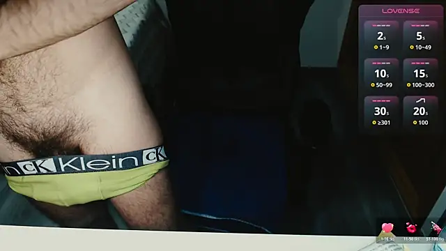 Snapshot of cutehairymacho chatting on April 2026 12:47:02 PM cutehairymacho online show from April 2026 12:47:02 PM