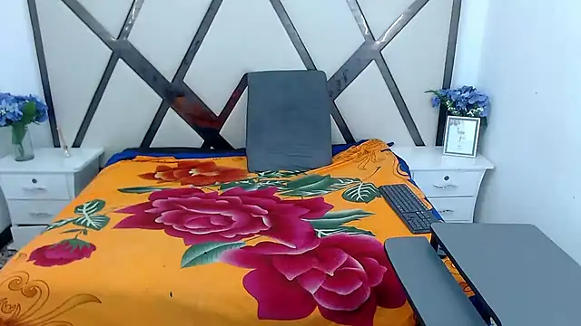 ChloexBigAss online show from January 2025 11:49:02 PM