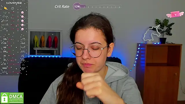 Aminabeatris online show from February 2025 03:30:02 PM