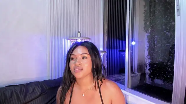 Aluna sweet online show from February 2025 11:55:01 PM