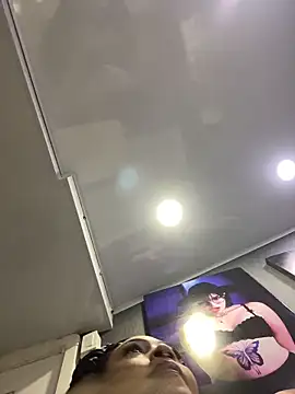 Aluna sweet online show from October 2025 06:52:01 PM