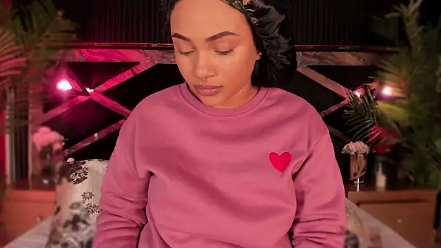 Aluna sweet online show from November 2025 11:47:01 PM