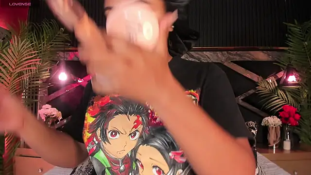 Aluna sweet online show from November 2025 09:16:01 PM