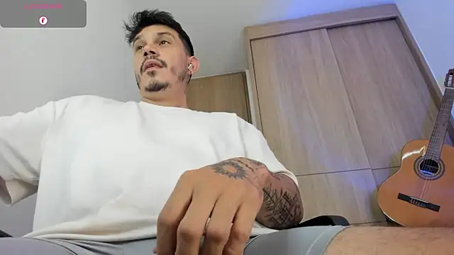 alejandro stark online show from April 2026 09:09:02 PM