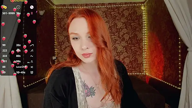 Snapshot of mia_x_love chatting on April 2026 01:56:01 PM mia x love online show from April 2026 01:56:01 PM