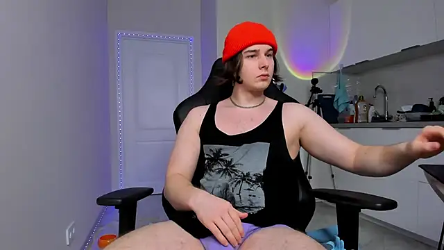 Snapshot of Vincent_Strong chatting on February 2025 10:17:02 AM Vincent Strong online show from February 2025 10:17:02 AM