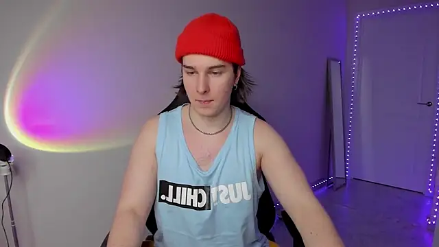 Snapshot of Vincent_Strong chatting on March 2025 04:27:01 AM Vincent Strong online show from March 2025 04:27:01 AM