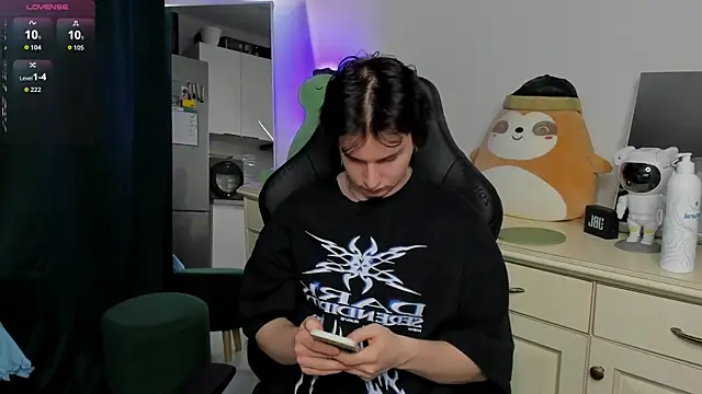 Vincent Strong online show from April 2026 09:35:01 AM