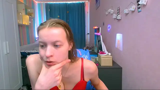 Snapshot of __Aphrodita__wow__ chatting on February 2025 09:32:02 AM   Aphrodita  wow   online show from February 2025 09:32:02 AM