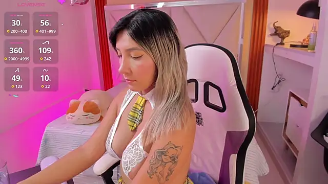 Snapshot of Happy_tits chatting on March 2025 11:55:02 AM Happy tits online show from March 2025 11:55:02 AM