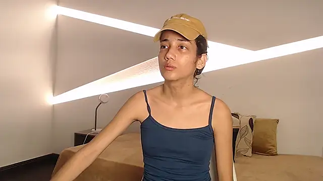 hot little bunny online show from October 2025 09:12:02 PM