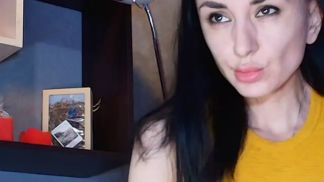 Siaconna online show from March 2025 06:33:02 AM