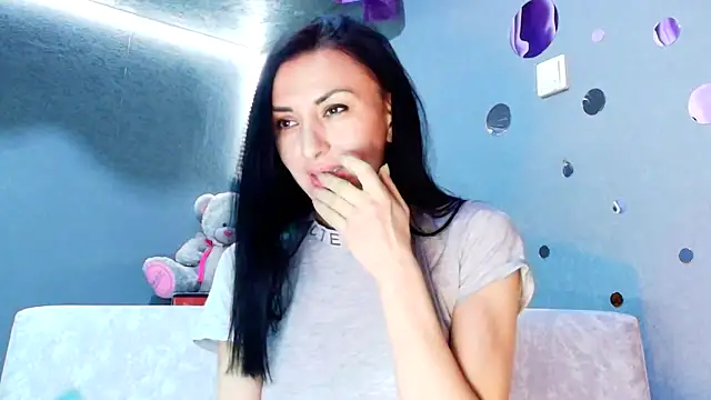 Siaconna online show from February 2026 07:37:02 AM