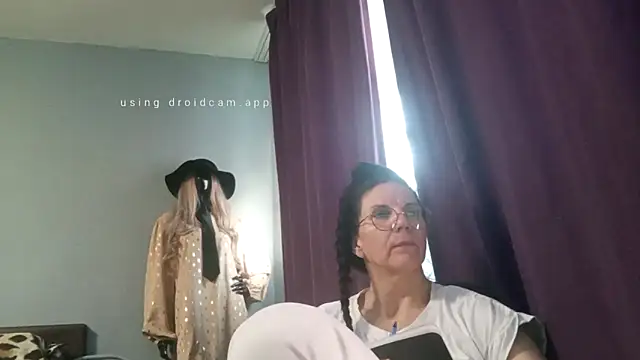 Snapshot of AlfejiRise chatting on March 2026 12:05:01 PM AlfejiRise online show from March 2026 12:05:01 PM