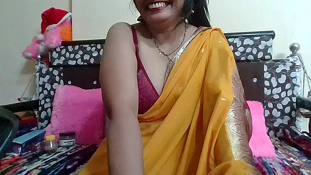 NautyBabe online show from October 2025 06:19:02 PM