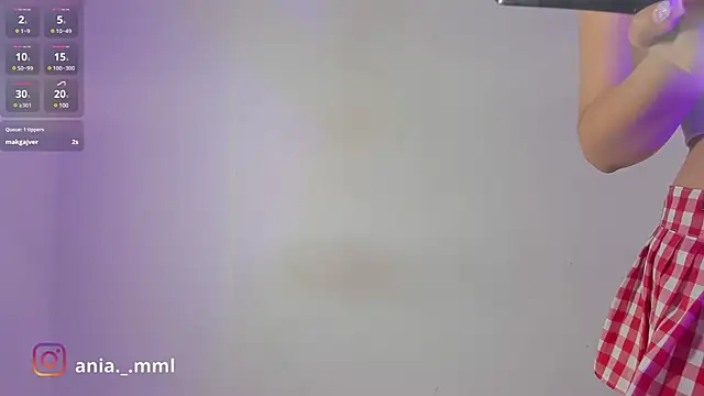 Ania jones online show from February 2025 11:06:01 PM