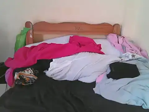 Snapshot of sweet-frida22 chatting on March 2025 11:42:01 AM sweet-frida22 online show from March 2025 11:42:01 AM