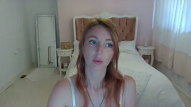Red firesquirt online show from June 2026 01:56:02 PM