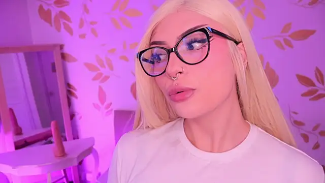 Misselektra   online show from January 2026 05:11:01 AM