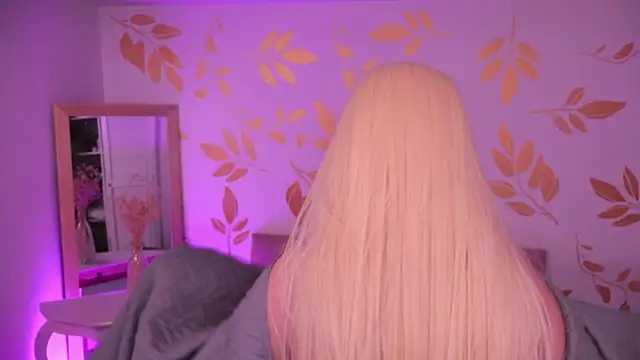 Misselektra   online show from February 2026 06:07:01 AM