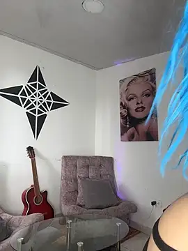 Mydreams69 online show from April 2026 06:10:01 PM