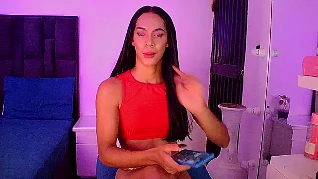 Snapshot of carmen14 chatting on December 2024 05:04:02 AM carmen14 online show from December 2024 05:04:02 AM