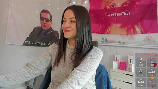 LovelyAzucena online show from November 2025 03:55:01 PM