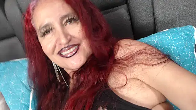 Snapshot of Lucy_mature8 chatting on April 2026 04:22:01 PM Lucy mature8 online show from April 2026 04:22:01 PM