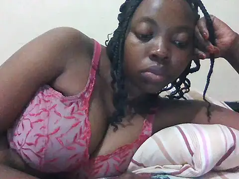 Snapshot of Sexxy_blush1 chatting on September 2025 06:30:02 PM Sexxy blush1 online show from September 2025 06:30:02 PM