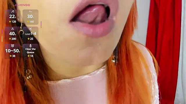 Snapshot of Victoria_Caruso chatting on February 2025 02:59:01 AM Victoria Caruso online show from February 2025 02:59:01 AM