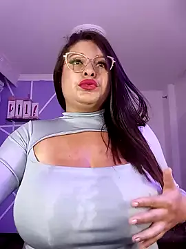 MiiaaJoness online show from January 2025 06:06:02 PM