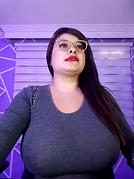 MiiaaJoness online show from February 2025 06:20:01 PM