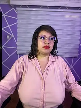 MiiaaJoness online show from July 2026 03:51:01 PM