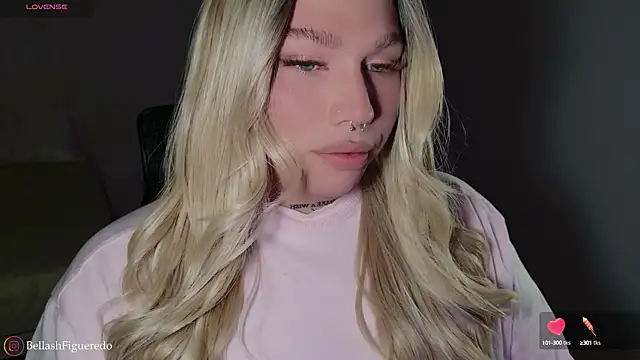 IsabellaFigueredo   online show from October 2025 01:06:02 AM