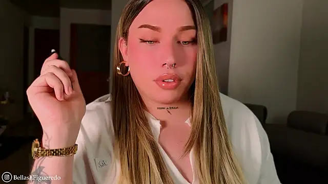 IsabellaFigueredo   online show from April 2026 10:10:02 PM